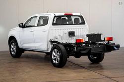 2025 Isuzu D-MAX LS-M