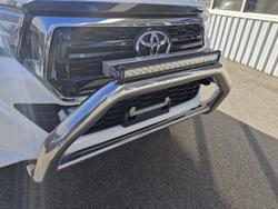 2018 Toyota
                Hilux SR5