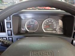2015 ISUZU NPR 400 WHITE