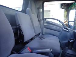 2015 ISUZU NPR 400 WHITE