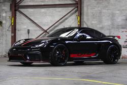 2021 Porsche
718 Cayman GT4