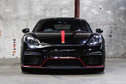 2021 Porsche
718 Cayman GT4