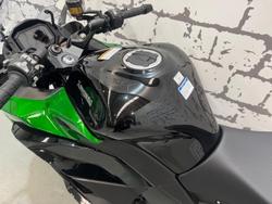 2024 Kawasaki Ninja 1000SX Ninja Green