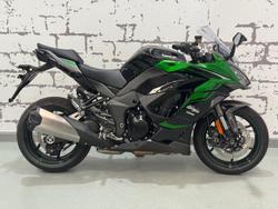 2024 Kawasaki Ninja 1000SX Ninja Green