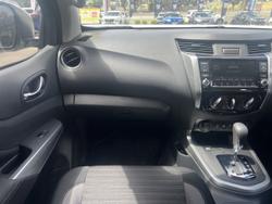 2024 Nissan Navara ST