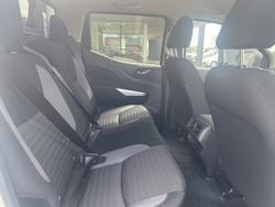 2024 Nissan Navara ST