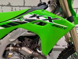 2025 Kawasaki KX250X KX Green