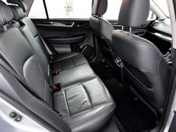 2017 Subaru
Outback 2.5i Premium