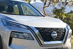2024 Nissan
X-TRAIL ST