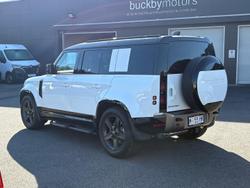 2025 Land Rover Defender 110 P400 X-Dynamic SE L663 MY25.5 AWD Fuji White