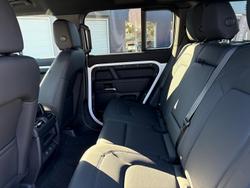 2025 Land Rover Defender 110 P400 X-Dynamic SE L663 MY25.5 AWD Fuji White