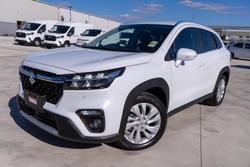 2023 Suzuki S-Cross GL+