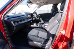 2021 Mitsubishi
                Outlander ES