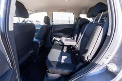 2017 Mitsubishi
Outlander LS