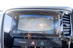 2017 Mitsubishi
Outlander LS