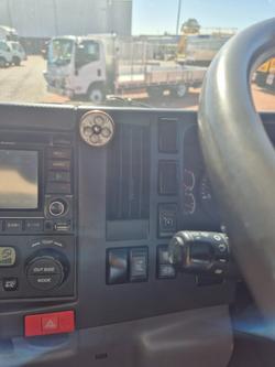 2012 Isuzu Trucks FVL1400 14 Pallet Tautliner and Lift