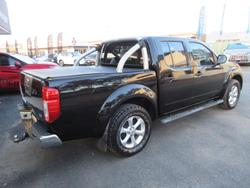 2013 Nissan
Navara ST
