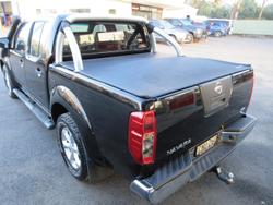 2013 Nissan
Navara ST