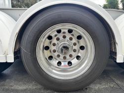 2022 Maxitrans St3 Lead A 12 Pallet Drop Deck Mezz