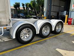 2022 Maxitrans St3 Lead A 12 Pallet Drop Deck Mezz