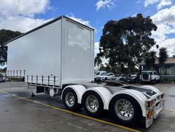 2022 Maxitrans
                St3 Lead A 12 Pallet Drop Deck Mezz