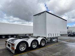 2022 Maxitrans
                St3 Lead A 12 Pallet Drop Deck Mezz