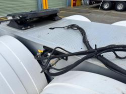 2022 Maxitrans
                St3 Lead A 12 Pallet Drop Deck Mezz