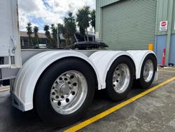 2022 Maxitrans
                St3 Lead A 12 Pallet Drop Deck Mezz