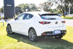 2025 Mazda 3 G20 Evolve