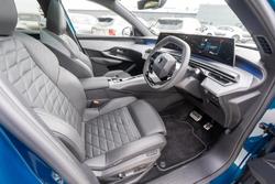 2024 Peugeot 3008 GT Premium Hybrid