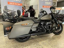 2018 Harley-Davidson Road King Special 107 (FLHRXS) Touring Grey