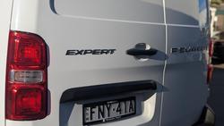 2024 Peugeot Expert Premium K0 Ice White