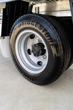 2025 Fuso Canter 515 Alloy Tray White