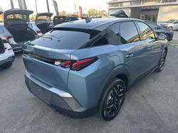 2024 Peugeot 3008 GT Premium Hybrid