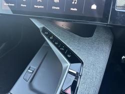 2024 Peugeot 3008 GT Premium Hybrid