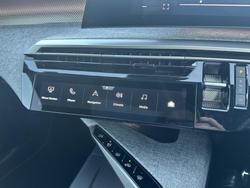 2024 Peugeot 3008 GT Premium Hybrid