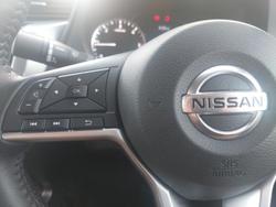 2024 Nissan
Navara Black Edition