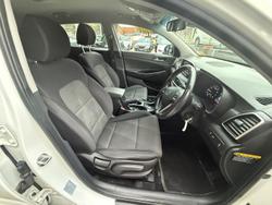 2021 Hyundai
                Tucson Active