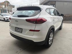 2021 Hyundai
                Tucson Active