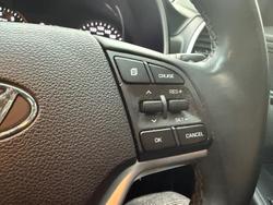 2021 Hyundai
                Tucson Active