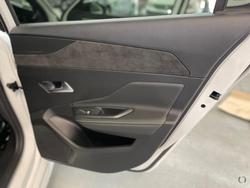 2025 Peugeot 308 GT Hybrid P51 MY25 Okenite White