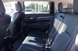 2016 Toyota
Kluger Grande