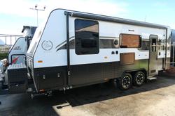 Southern Cross Signature Series V5-3 Club Lounge
