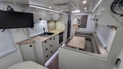 2023 Southern Cross Signature Series V5-3 Club Lounge