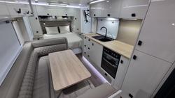 2023 Southern Cross Signature Series V5-3 Club Lounge