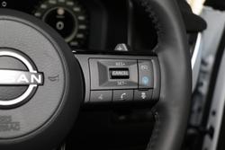 2025 Nissan QASHQAI Ti-L