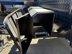 2025 Urban Caravans Xterrain 18'9 Skt Layout