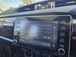 2022 Toyota
Hilux SR