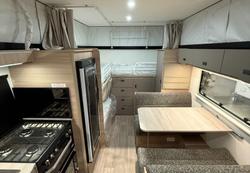 2025 JAYCO DISCOVERY 17.58-1.OB.DY-MY25 WHITE