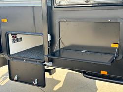 2025 JB Caravans 17'10